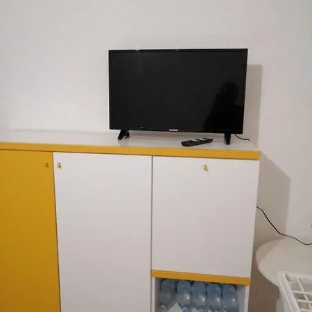 A Pochi Passi Dal Centro E Parcheggio Gratuito Apartment
