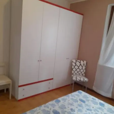 A Pochi Passi Dal Centro E Parcheggio Gratuito Apartment